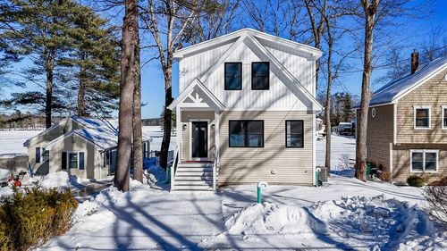 301 Shore Dr, Salem, NH, 03079-1608 | Card Image