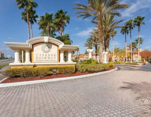 9213-5479 Vineland Rd, ORLANDO, FL, 32811-7639 | Card Image
