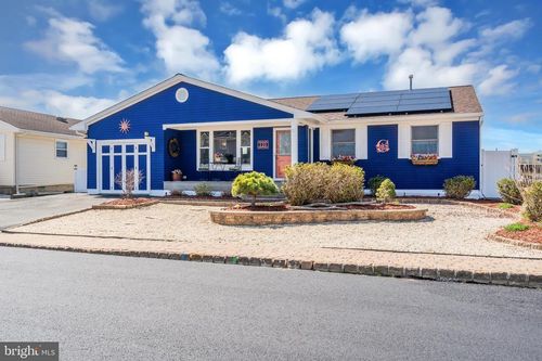 110 E Shrewsbury Dr, LITTLE EGG HARBOR TWP, NJ, 08087-1112 | Card Image