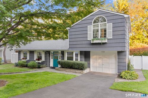 136 Shadow Ridge Rd, Stamford, CT, 06905-1814 | Card Image