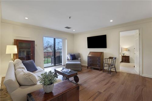 unit-b206-300 Johnson Ferry Rd Ne, Sandy Springs, GA, 30328-4159 | Card Image