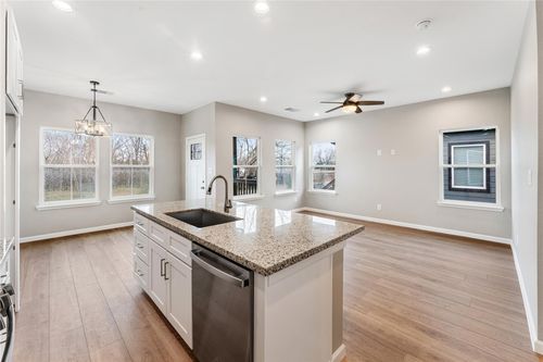 a-5218 Jezebel St, Houston, TX, 77033-4207 | Card Image