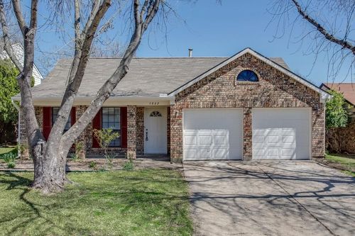 1532 Superior Pl, Flower Mound, TX, 75028-2113 | Card Image