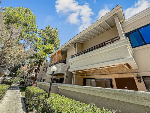 908-18802 Mandan St, Canyon Country, CA, 91351 | Card Image