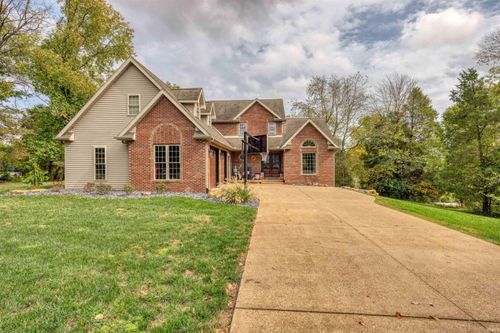 280 Jingle Bell Lane, Santa Claus, IN, 47579 | Card Image