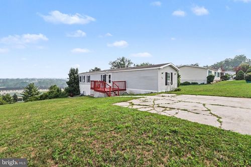 22 N View Dr, CARLISLE, PA, 17013-9656 | Card Image