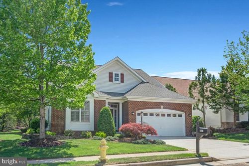 6921 Netherstone Ct, GAINESVILLE, VA, 20155-3021 | Card Image