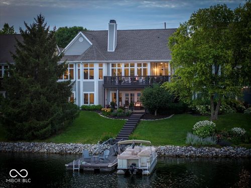 11137 Peppermill Ln, Fishers, IN, 46037-9082 | Card Image