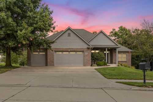 2517 Saint Regis Ct, COLUMBIA, MO, 65203-8445 | Card Image