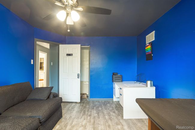 114 W Longwood Pl, House other with 3 bedrooms, 2 bathrooms and null parking in Detroit MI | Image 17
