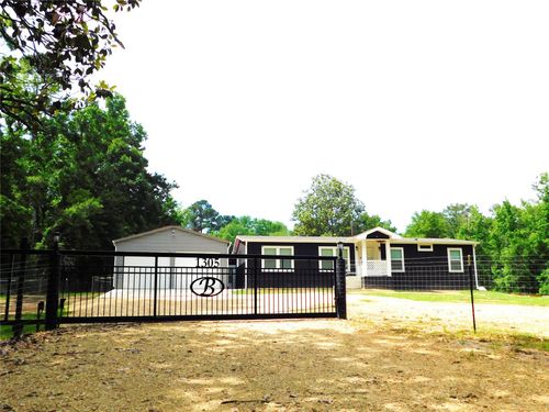 1305 Boyd Rd, Bronson, TX, 75930-5831 | Card Image