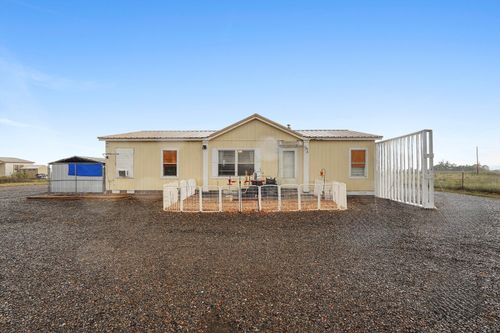 3 Toledo Ave, Moriarty, NM, 87035-5520 | Card Image