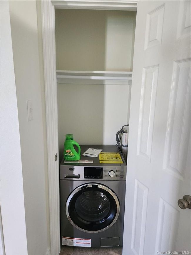 Washer/Dryer All in One | Image 8