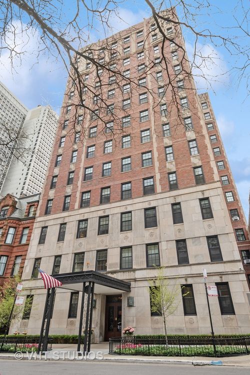 apt-3a-73 E Elm St, CHICAGO, IL, 60611-1003 | Card Image