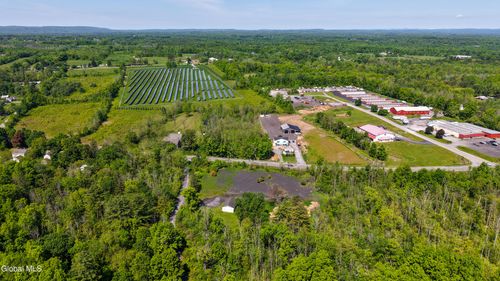 4 Connolly Rd, Ballston Lake, NY, 12019-1904 | Card Image