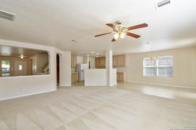 184 Springtree Gate, House other with 4 bedrooms, 3 bathrooms and null parking in Cibolo TX | Image 8