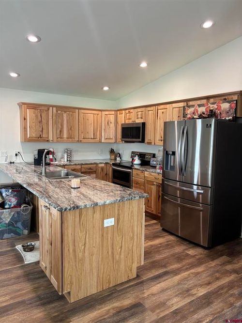 1084 Normandy Rd, Montrose, CO, 81403-4571 | Card Image