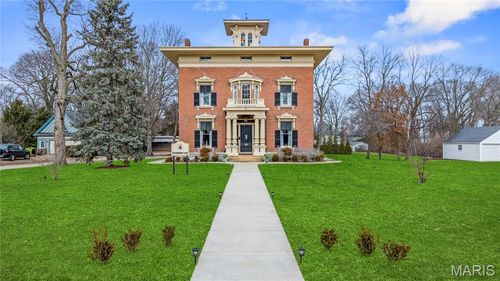 876 W State St, Jacksonville, IL, 62650-1910 | Card Image