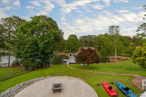 879 Golf Course Rd, Littleton, NC, 27850-9385 | Card Image