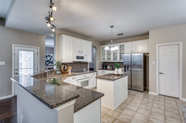 851 Sibyl Ln, House other with 4 bedrooms, 3 bathrooms and null parking in Prosper TX | Image 11