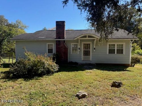 2308 Cedar Ln, Knoxville, TN, 37918-2305 | Card Image