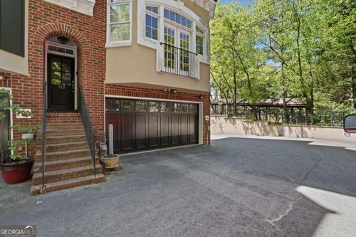 782 Clifton Heights Ln Ne, Atlanta, GA, 30329-4255 | Card Image
