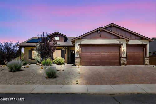 8304 N Dry Creek Rd, Prescott Valley, AZ, 86315-7846 | Card Image