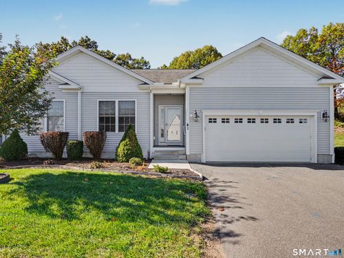 41-41 Pondview Circle, Beacon Falls, CT, 06403 | Card Image