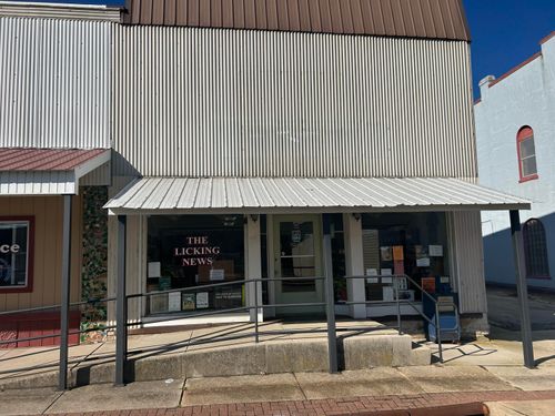 115 S Main St, Licking, MO, 65542 | Card Image