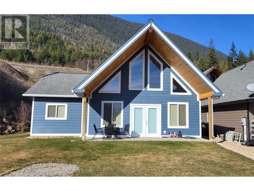 4-5211 Trans Canada Highway, Columbia Shuswap, BC, V0E2X3 | Card Image