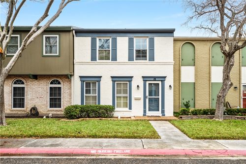 18 Townhouse Ln, Corpus Christi, TX, 78412-4263 | Card Image