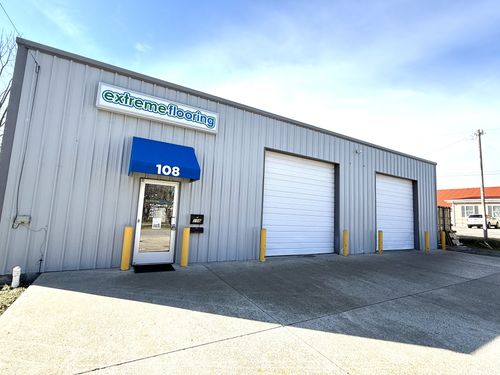 108 E Highland Ave, Shelbyville, TN, 37160-3347 | Card Image