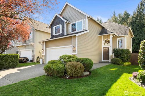 17617 106th St E, Bonney Lake, WA, 98391-5126 | Card Image