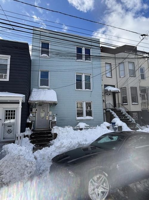 1-85 Laidlaw Ave, Jersey City, NJ, 07306-2105 | Card Image