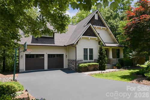 1 E Owl Creek Ln, Fairview, NC, 28730-8816 | Card Image
