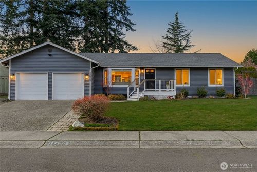 13426 22nd Ave Se, Mill Creek, WA, 98012-5690 | Card Image