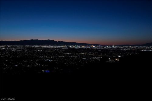 523 Rock Peak Dr, Henderson, NV, 89012-5869 | Card Image