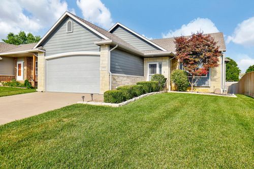 1719 S Lynnrae St, Wichita, KS, 67207-6726 | Card Image