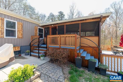 7234 Three Notch Rd, Louisa, VA, 23093-2812 | Card Image