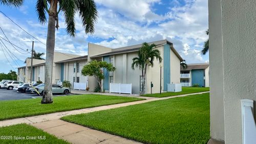 apt-f15-250 N Banana River Dr, MERRITT ISLAND, FL, 32952-2578 | Card Image