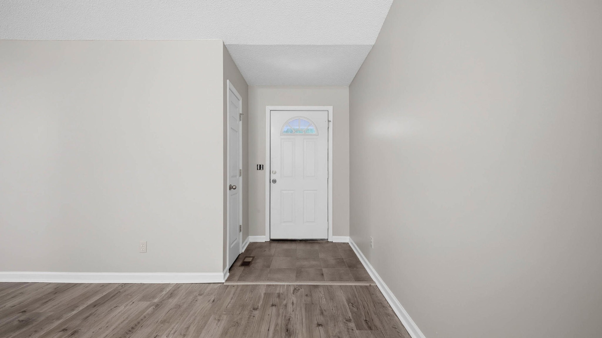 Residential in Rock Spring 3