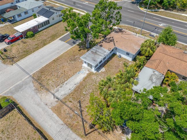 2350 38 Th Ave N, House other with 2 bedrooms, 2 bathrooms and null parking in ST PETERSBURG FL | Image 46