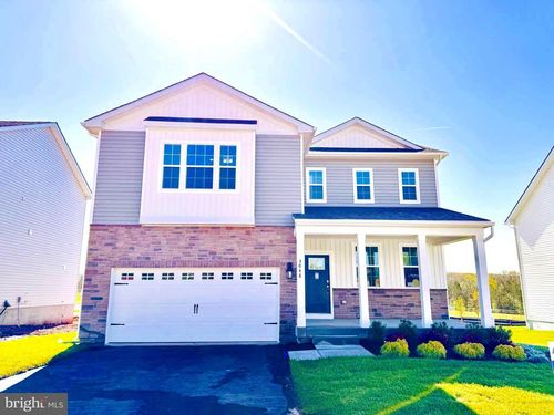 3048 Martha Way, PENNSBURG, PA, 18073-9805 | Card Image