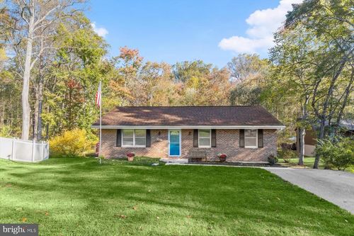 6406 Locust Ln, SYKESVILLE, MD, 21784-6745 | Card Image
