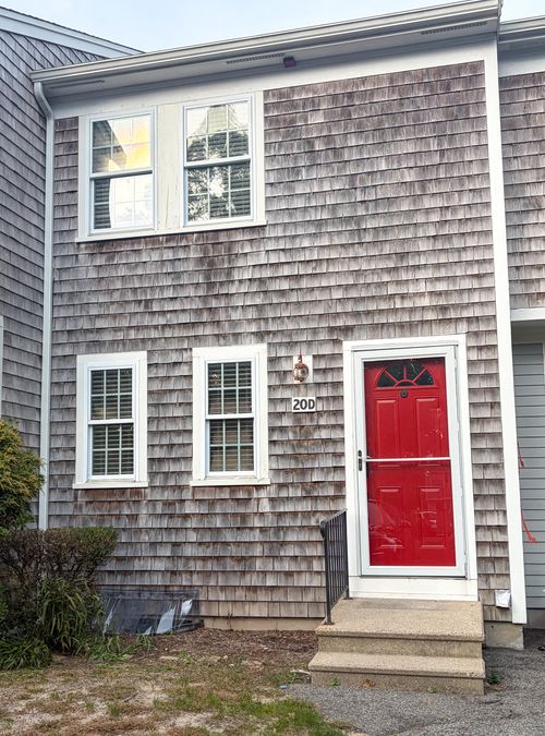apt-20d-300 Falmouth Rd, Mashpee, MA, 02649-2696 | Card Image