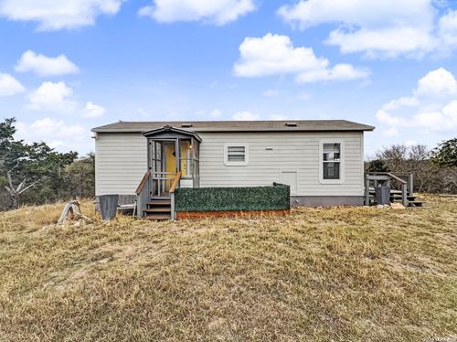 1372 N Lakeshore, Bandera, TX, 78003 | Card Image