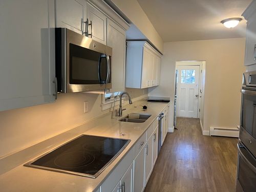 2-66 Humphrey St, Swampscott, MA, 01907-2543 | Card Image