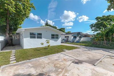 2152 Nw 48th St, House other with 3 bedrooms, 2 bathrooms and null parking in Miami FL | Image 2