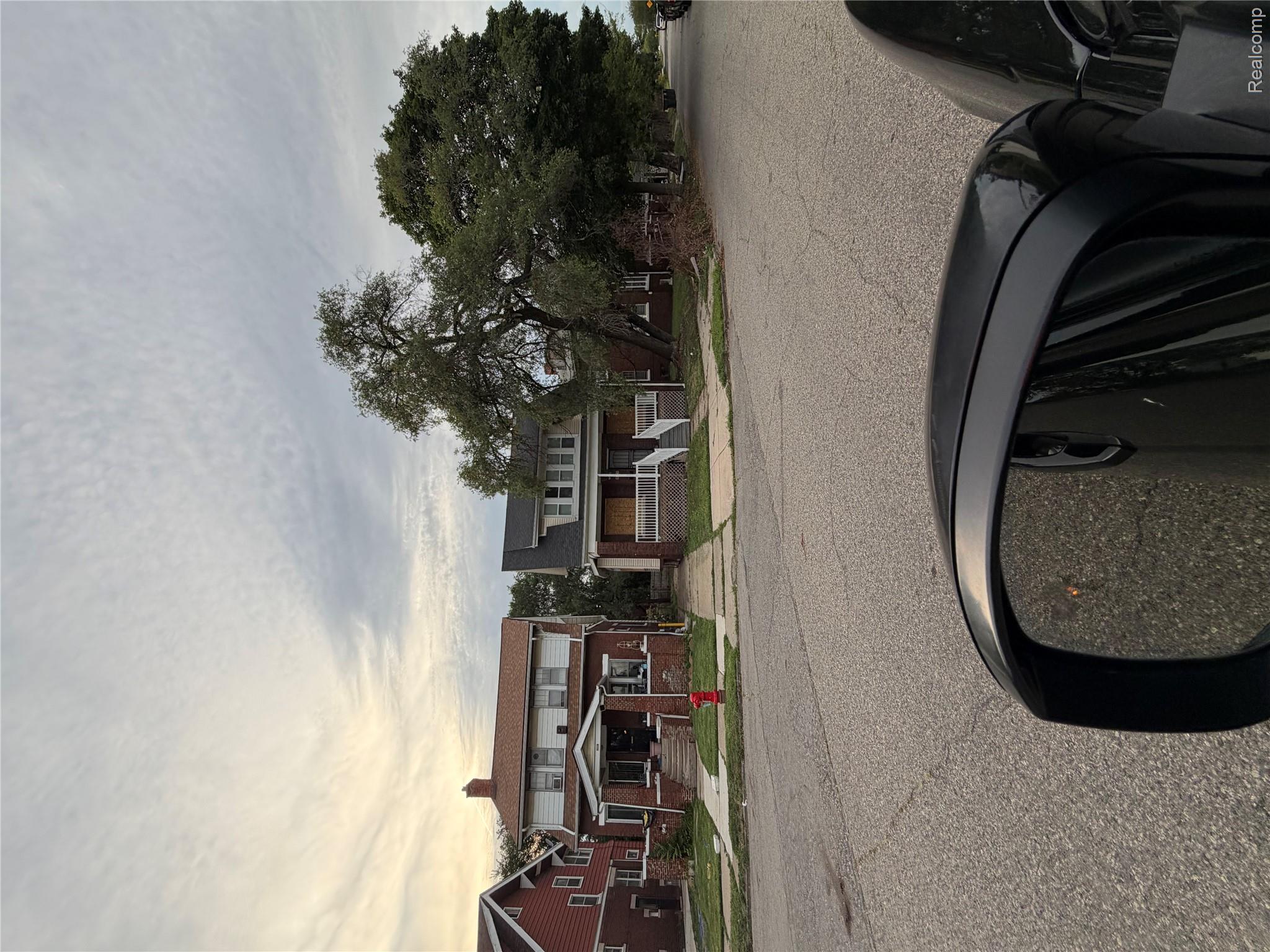 Residential in Detroit 2
