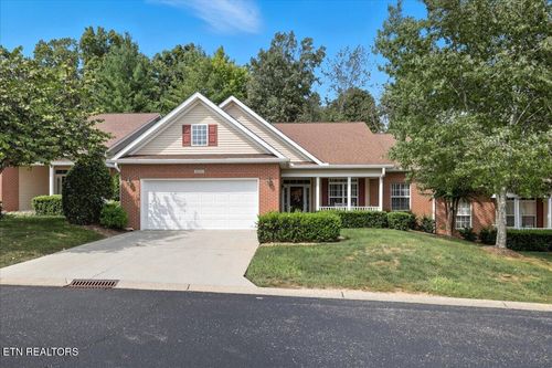 9131 Kettering Way, Knoxville, TN, 37923-7704 | Card Image